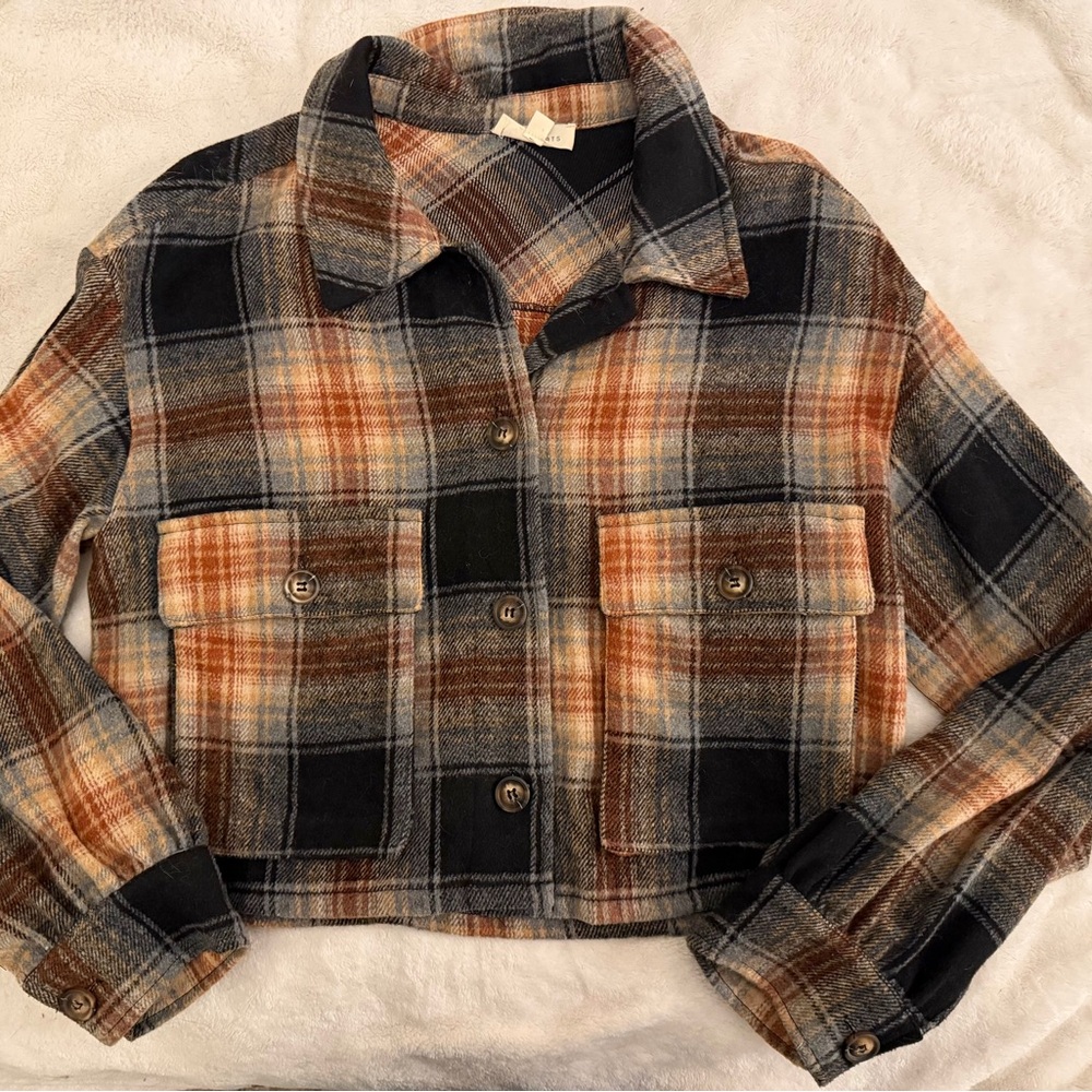 LA HEARTS Boxy Cropped Plaid Shacket